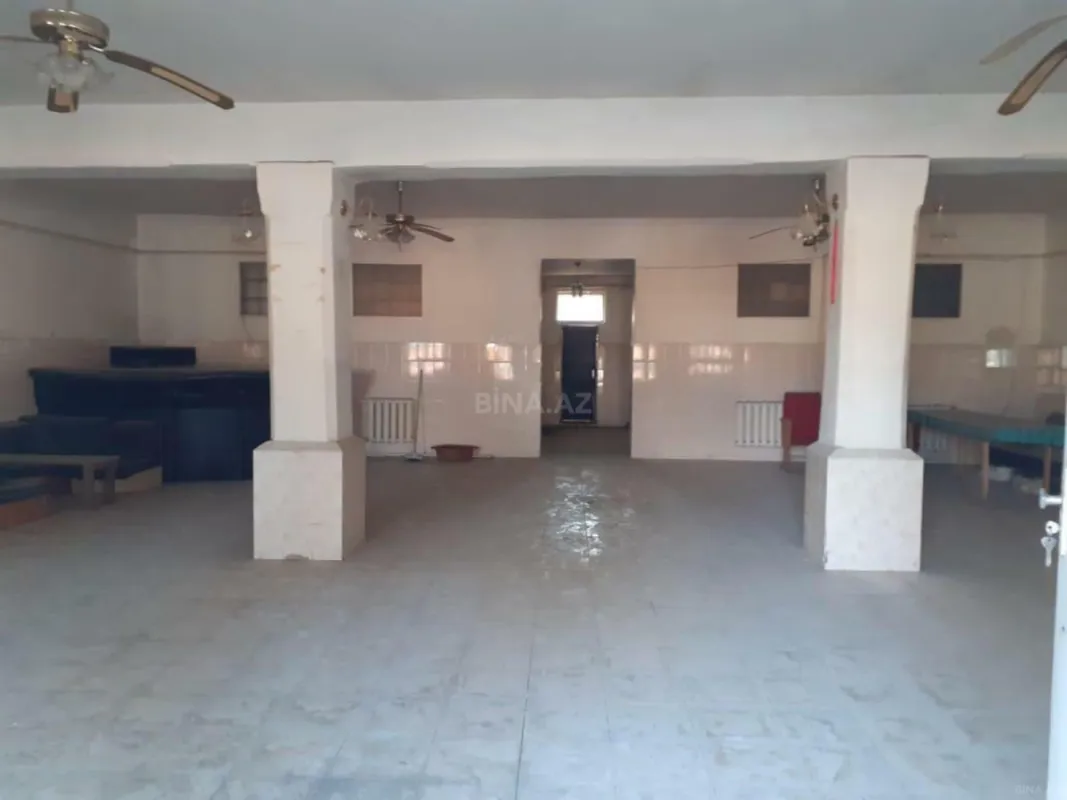 Satılır obyekt 1200 m²