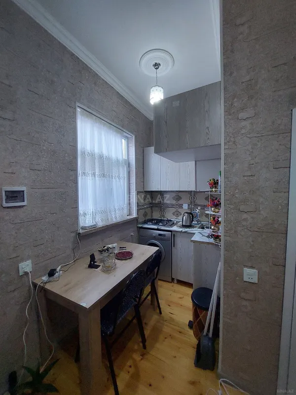 Satılır 1 otaqlı həyət evi 30 m²