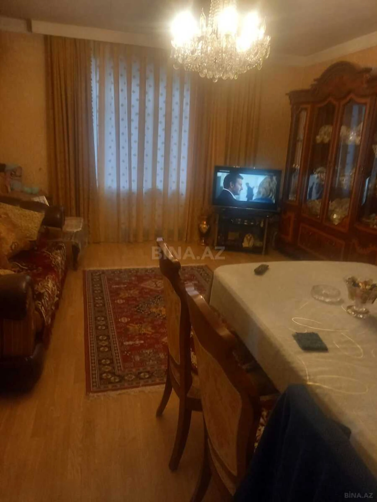Satılır 2 otaqlı mənzil 70 m²