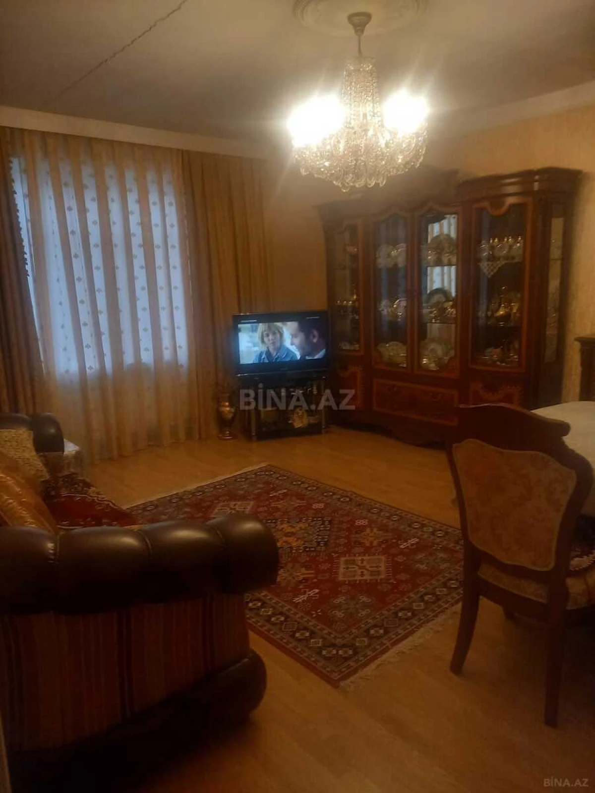 Satılır 2 otaqlı mənzil 70 m²