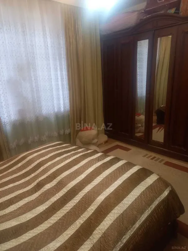 Satılır 2 otaqlı mənzil 70 m²