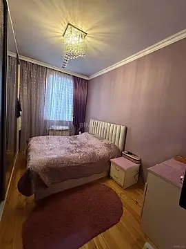 Satılır 2 otaqlı mənzil 58 m²