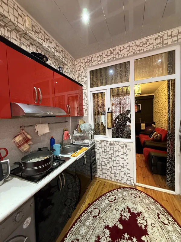Satılır 2 otaqlı mənzil 58 m²
