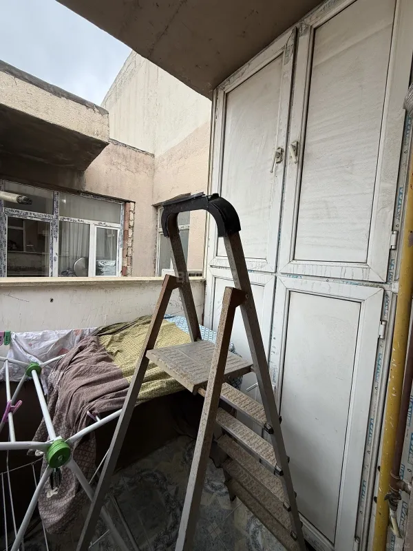 Satılır 2 otaqlı mənzil 58 m²