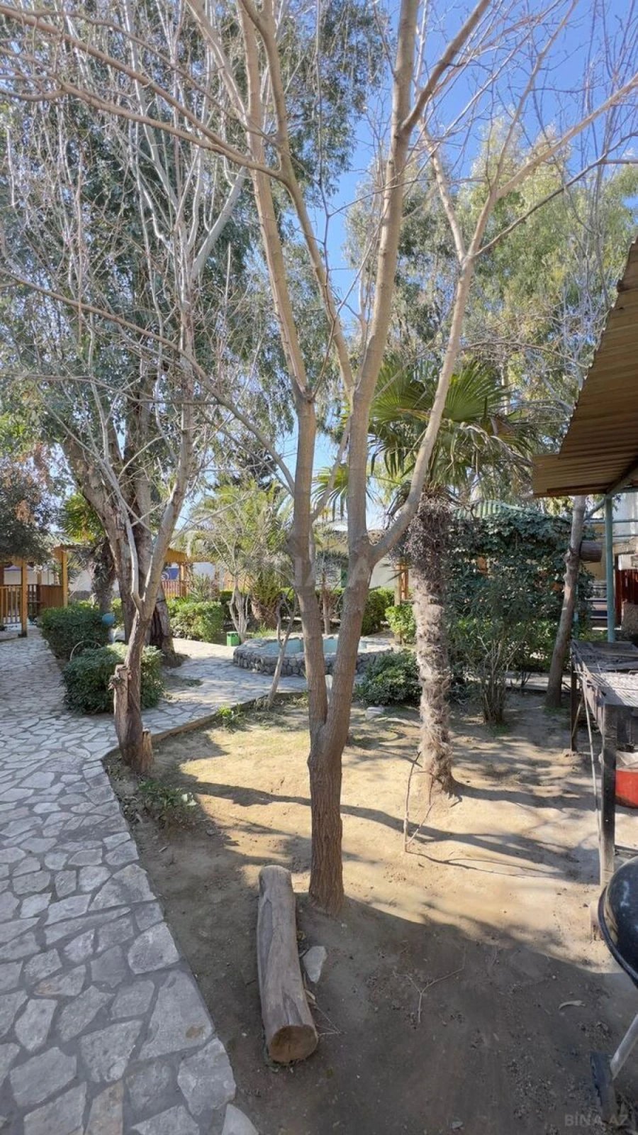 Satılır obyekt 2000 m²