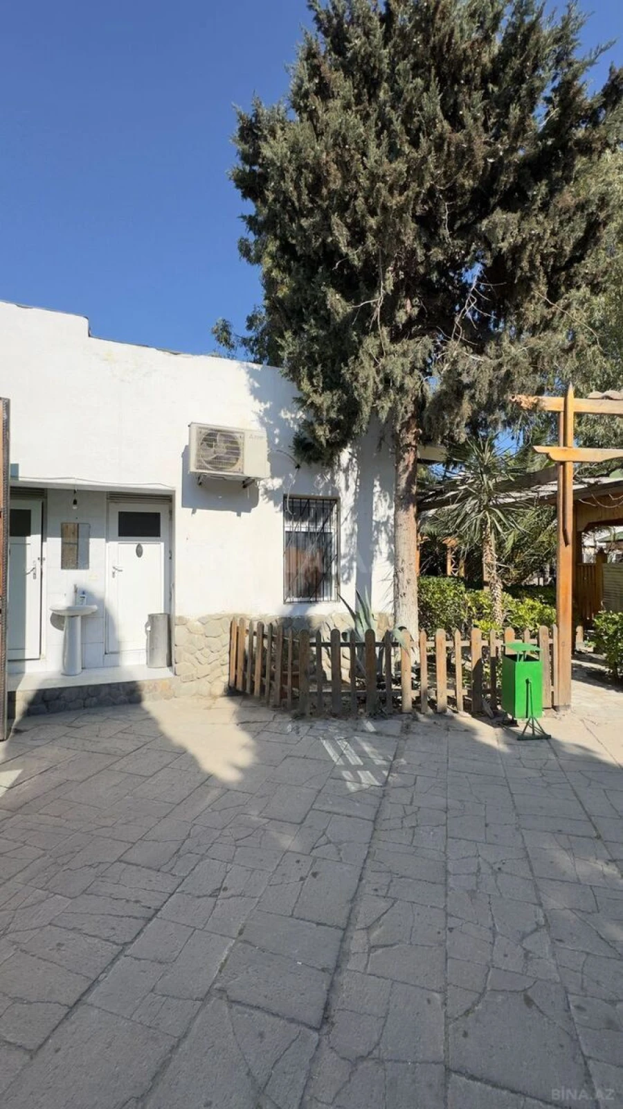 Satılır obyekt 2000 m²