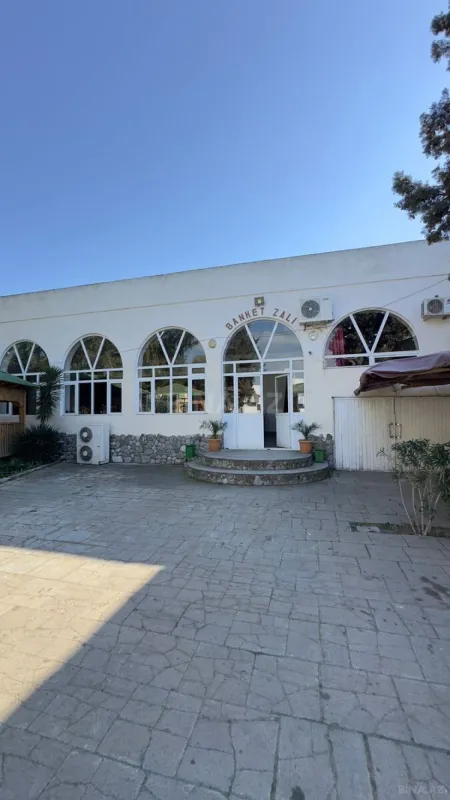 Satılır obyekt 2000 m²