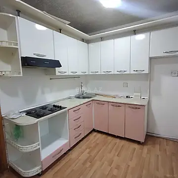 Kirayə verilir 3 otaqlı mənzil 60 m²