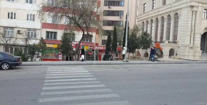 Satılır 2 otaqlı mənzil 60 m²