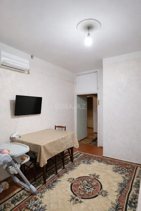 Satılır 4 otaqlı mənzil 85 m²