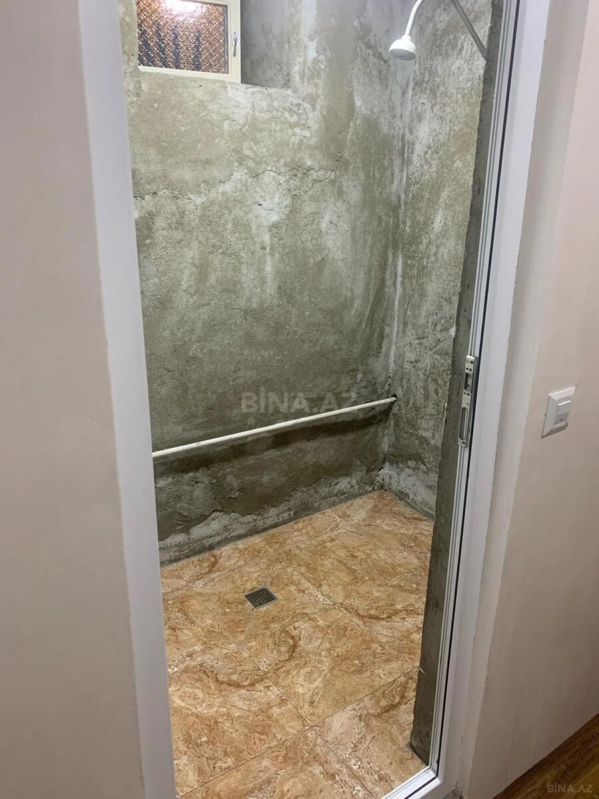 Kirayə verilir 2 otaqlı həyət evi 55 m²