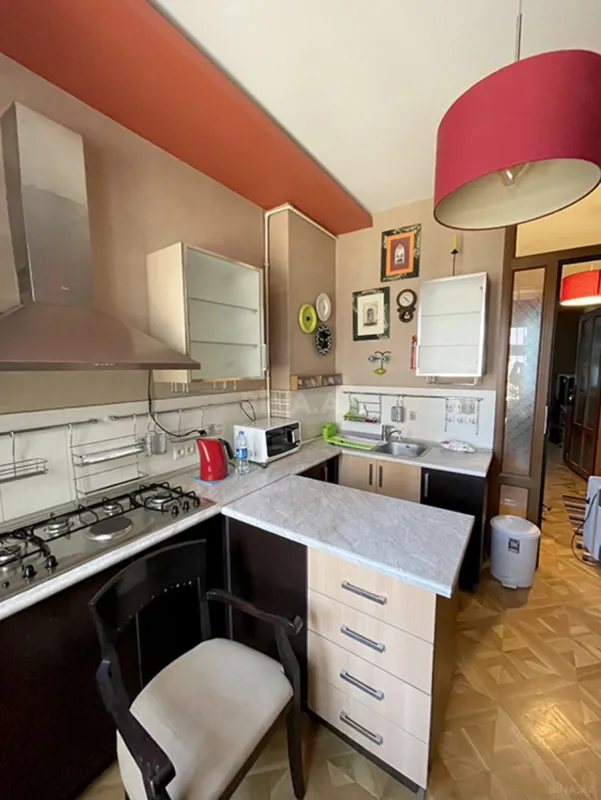 Kirayə verilir 1 otaqlı mənzil 40 m²