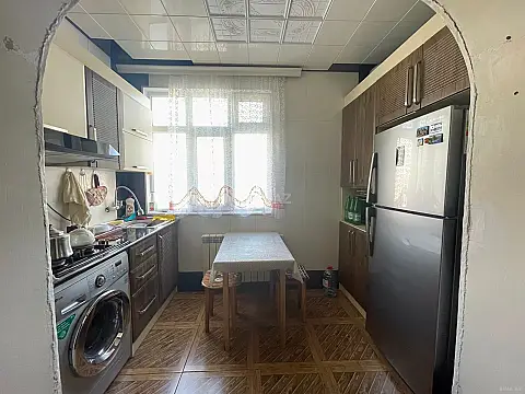 Satılır 2 otaqlı mənzil 45 m²