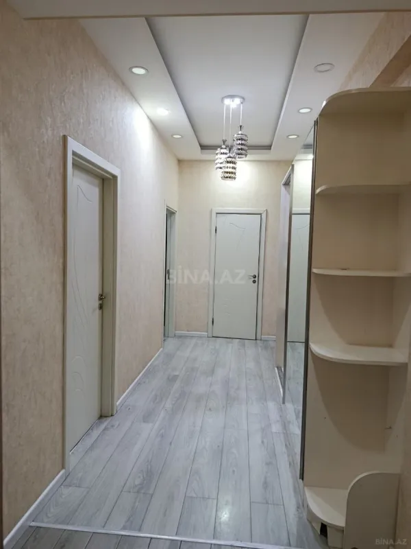Kirayə verilir 3 otaqlı mənzil 120 m²