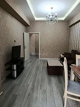 Kirayə verilir 3 otaqlı mənzil 120 m²