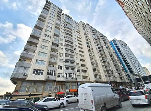 Kirayə verilir 3 otaqlı mənzil 190 m² — Bakı, Xətai 3 otaq 190.00 m²