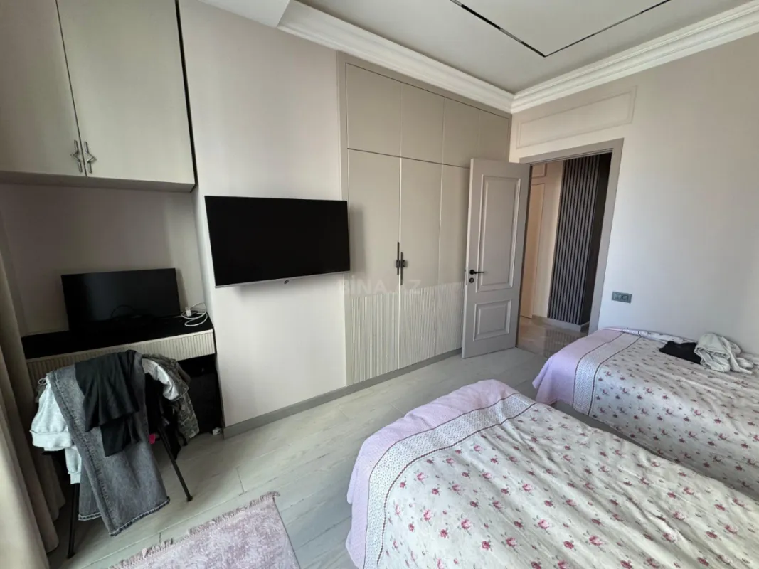 Satılır 3 otaqlı mənzil 100 m²