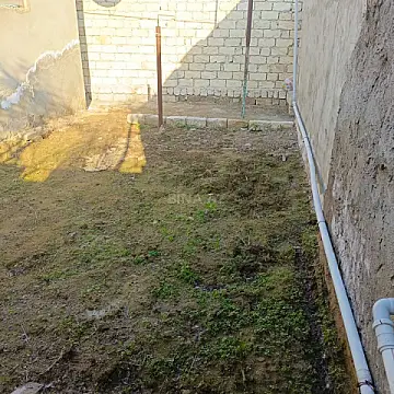 Satılır 3 otaqlı həyət evi 110 m²