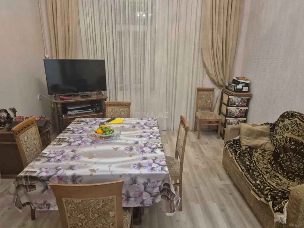 Satılır 2 otaqlı mənzil 55 m²