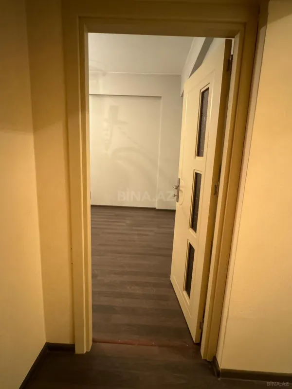 Satılır 2 otaqlı mənzil 75 m²