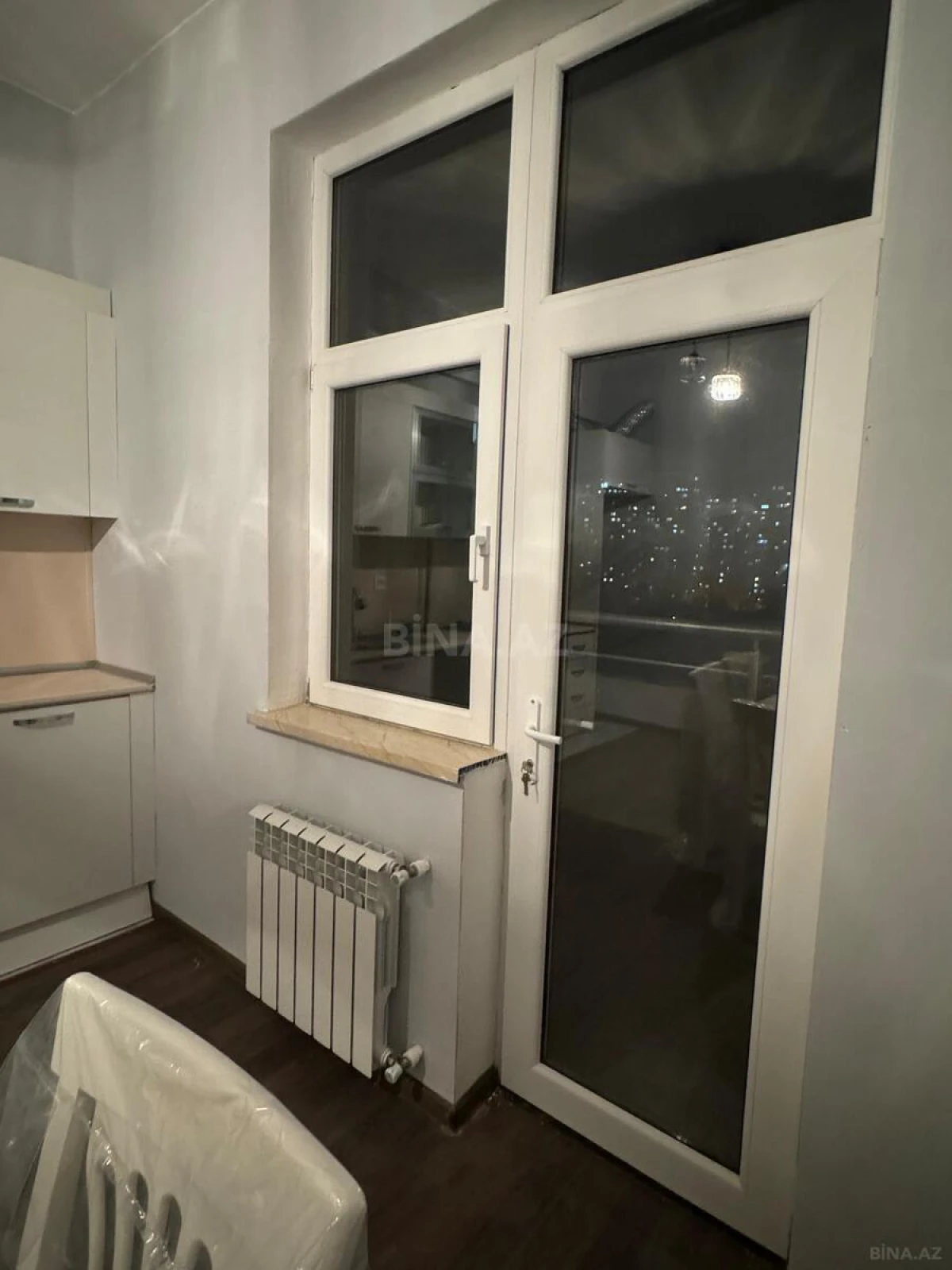 Satılır 2 otaqlı mənzil 75 m²