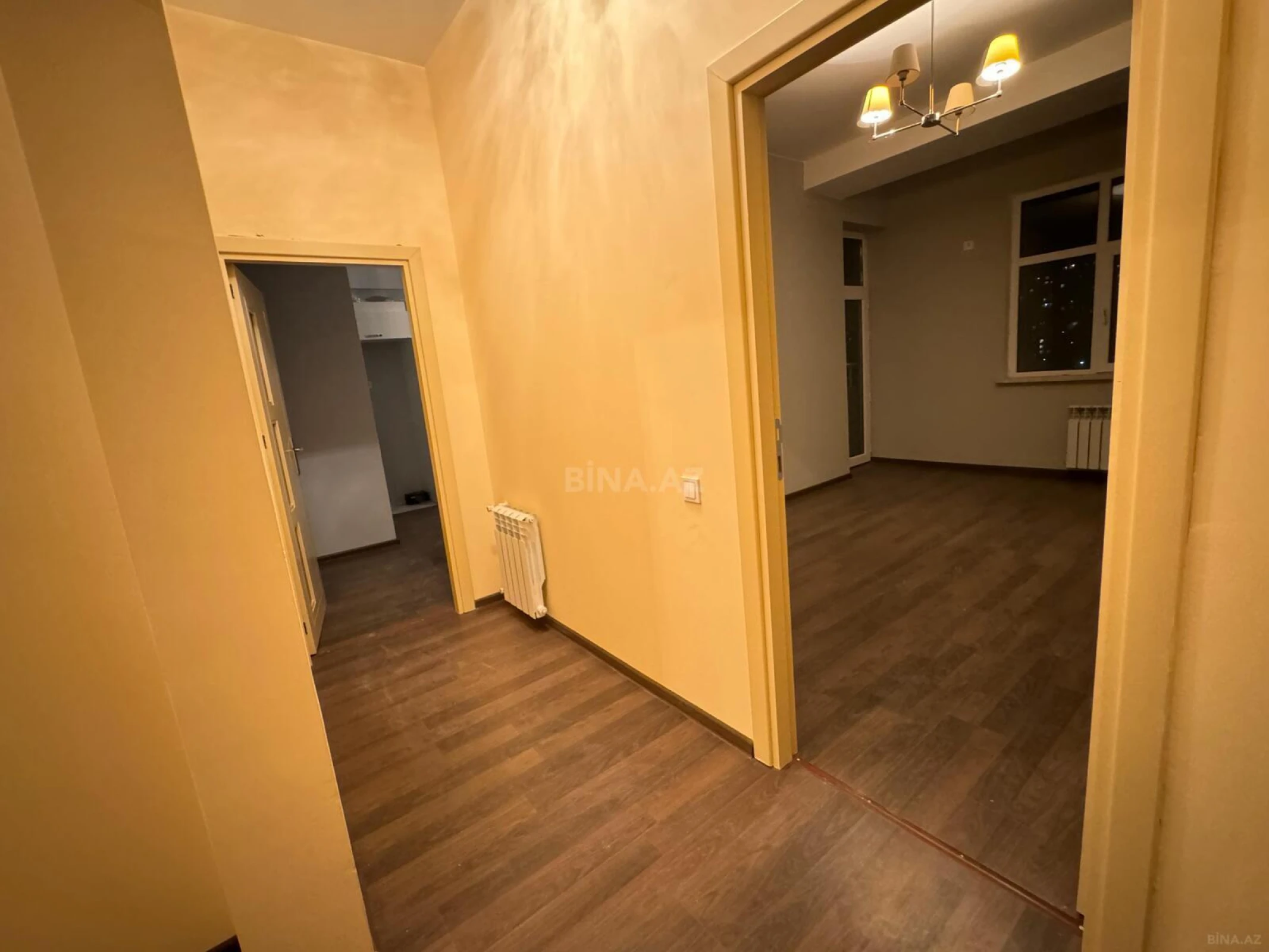 Satılır 2 otaqlı mənzil 75 m²