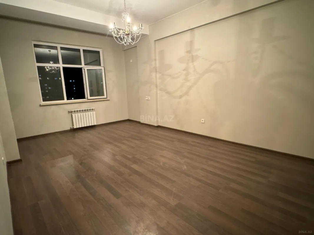 Satılır 2 otaqlı mənzil 75 m²