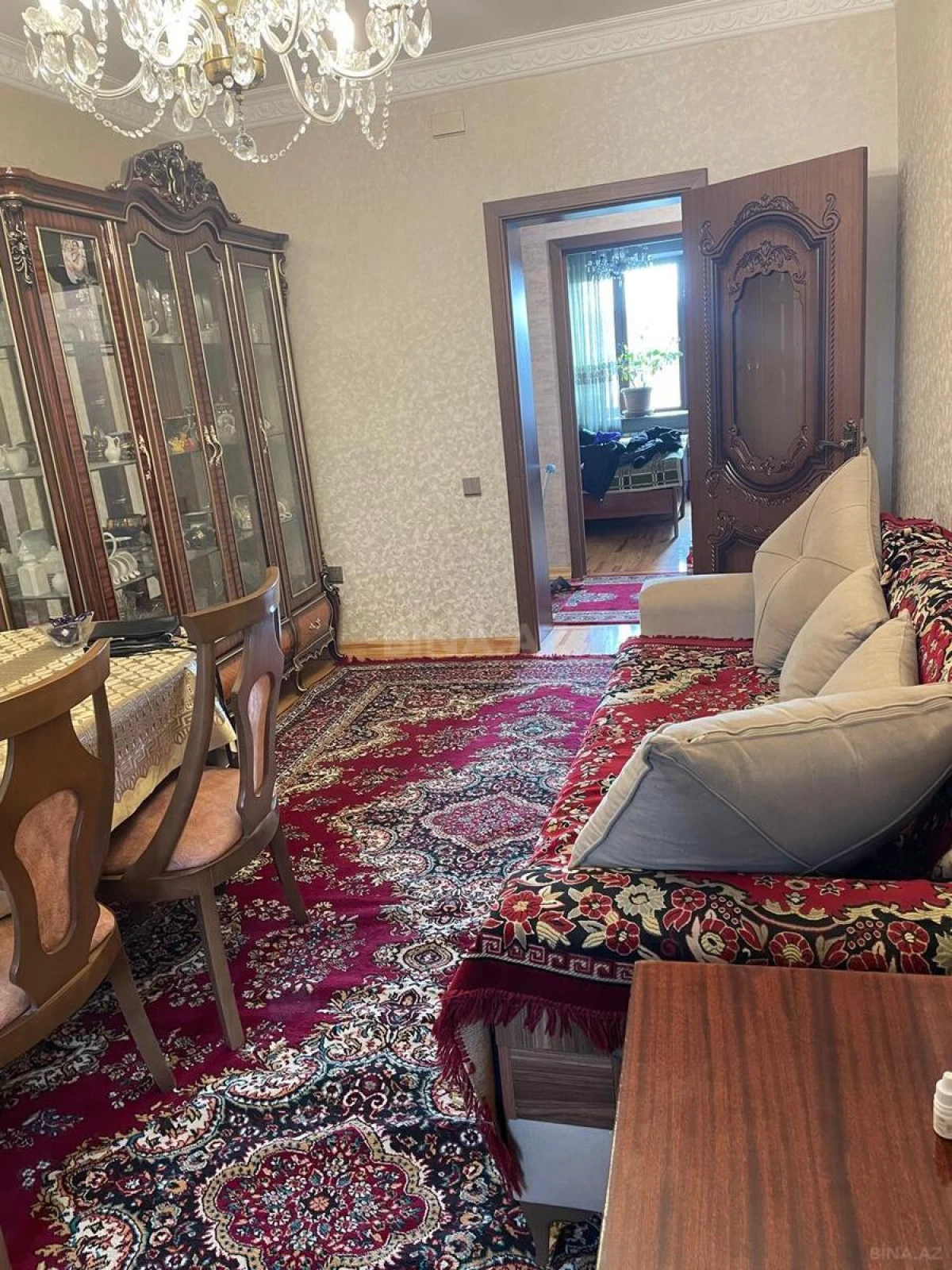 Kirayə verilir 2 otaqlı mənzil 55 m²