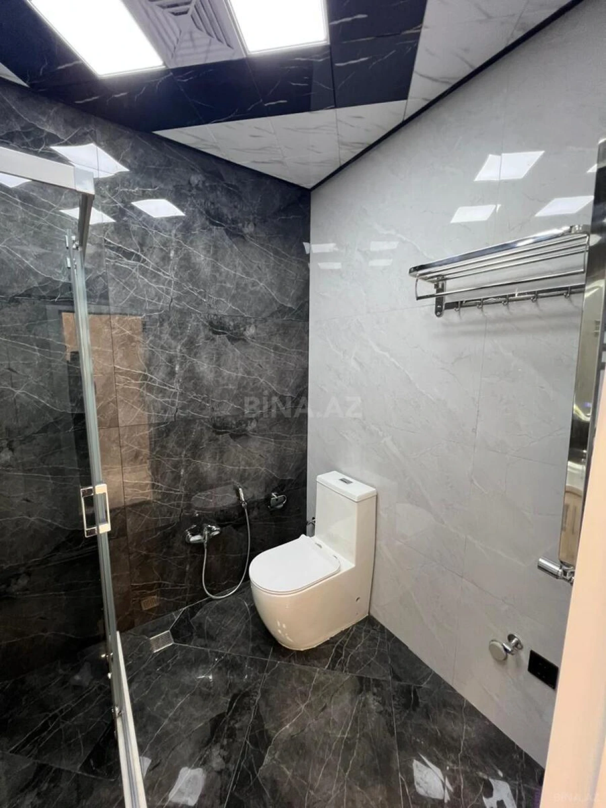 Satılır 3 otaqlı mənzil 87 m²