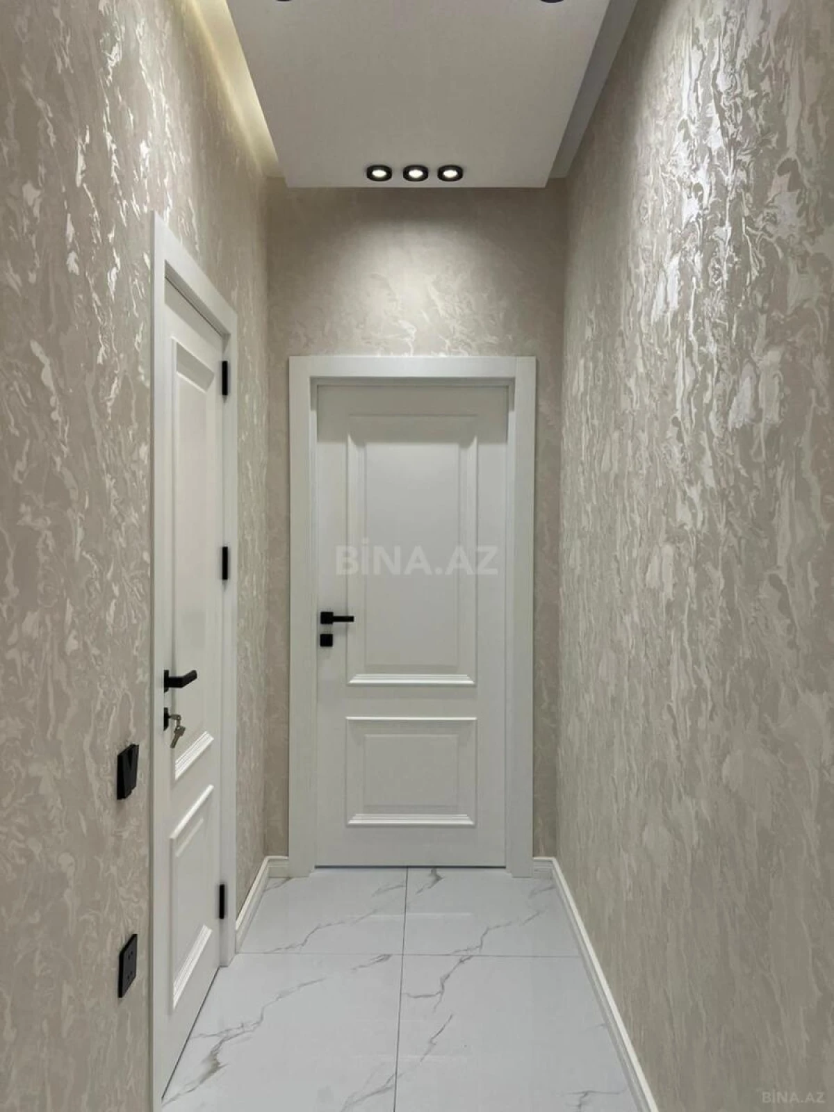 Satılır 3 otaqlı mənzil 87 m²