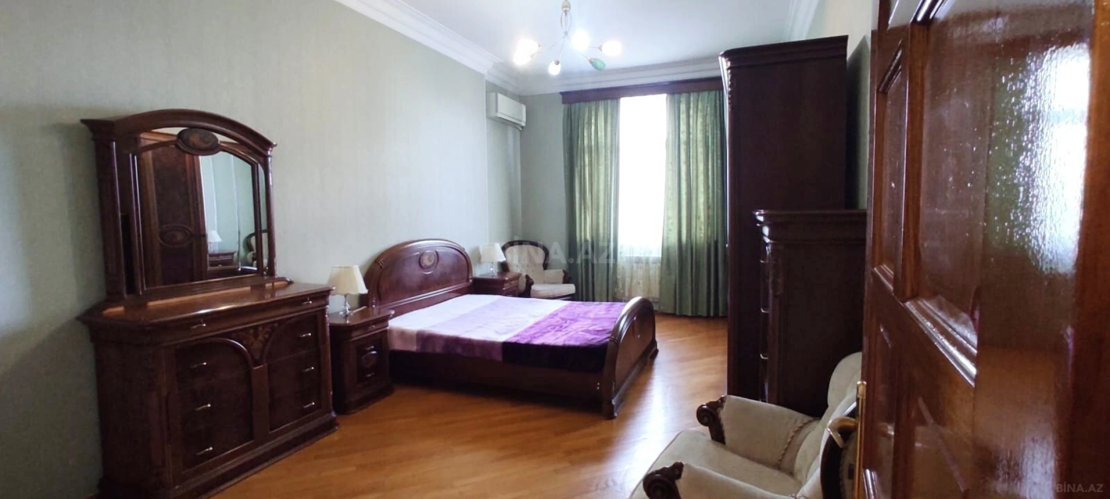 Kirayə verilir 3 otaqlı mənzil 156 m²