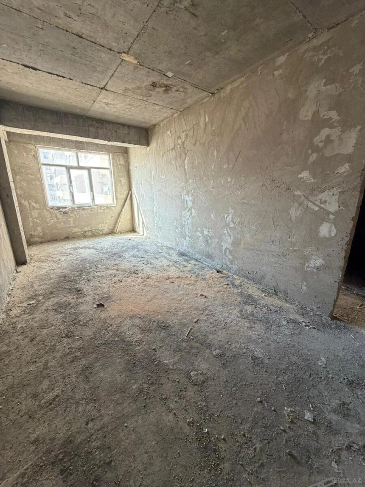 Satılır 1 otaqlı mənzil 51.2 m²