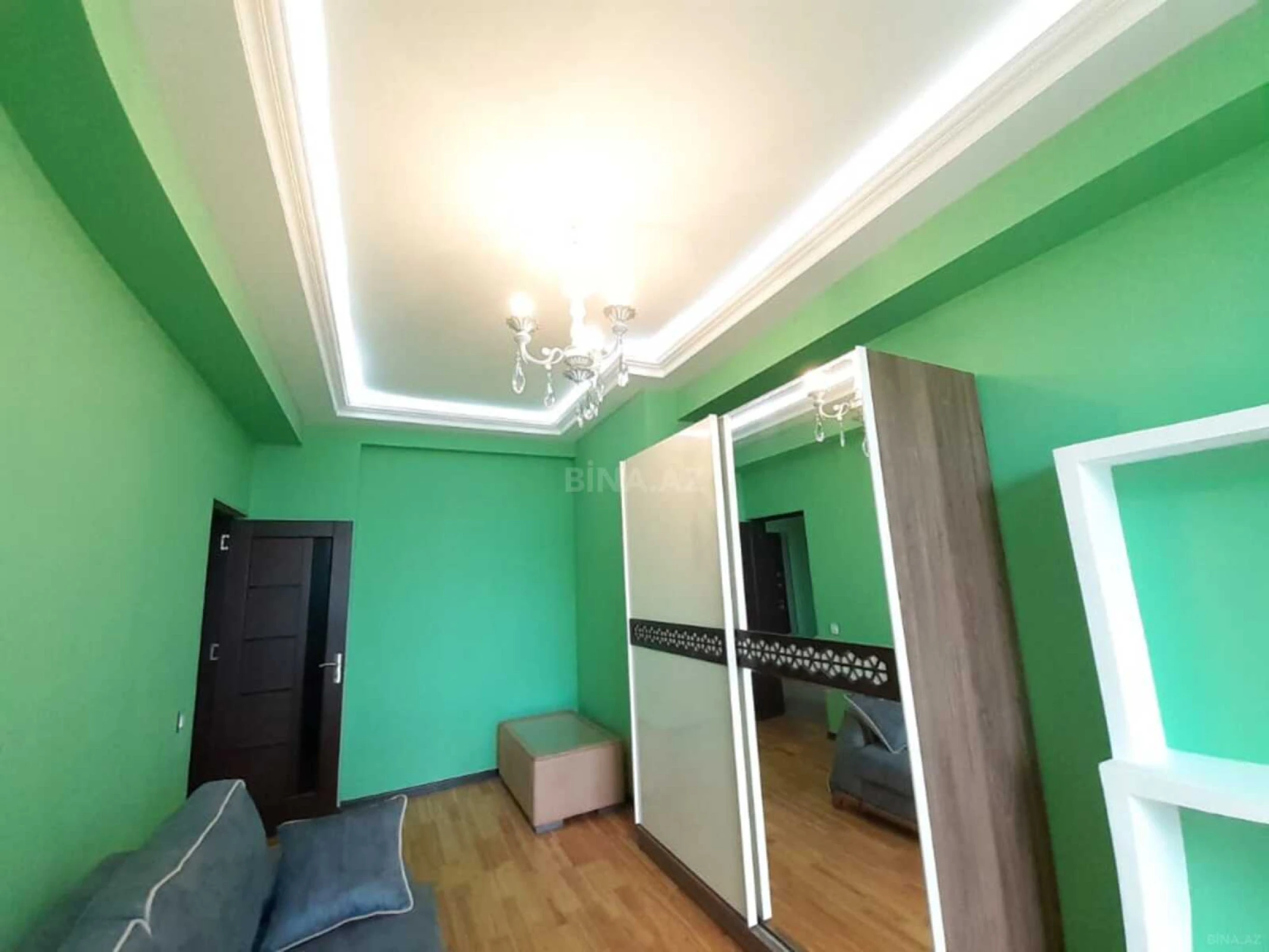 Satılır 3 otaqlı mənzil 85 m²