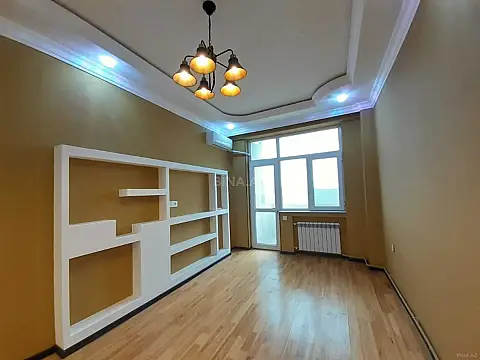 Satılır 3 otaqlı mənzil 85 m²