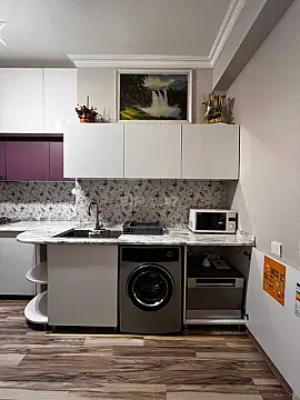 Kirayə verilir 2 otaqlı mənzil 97 m²