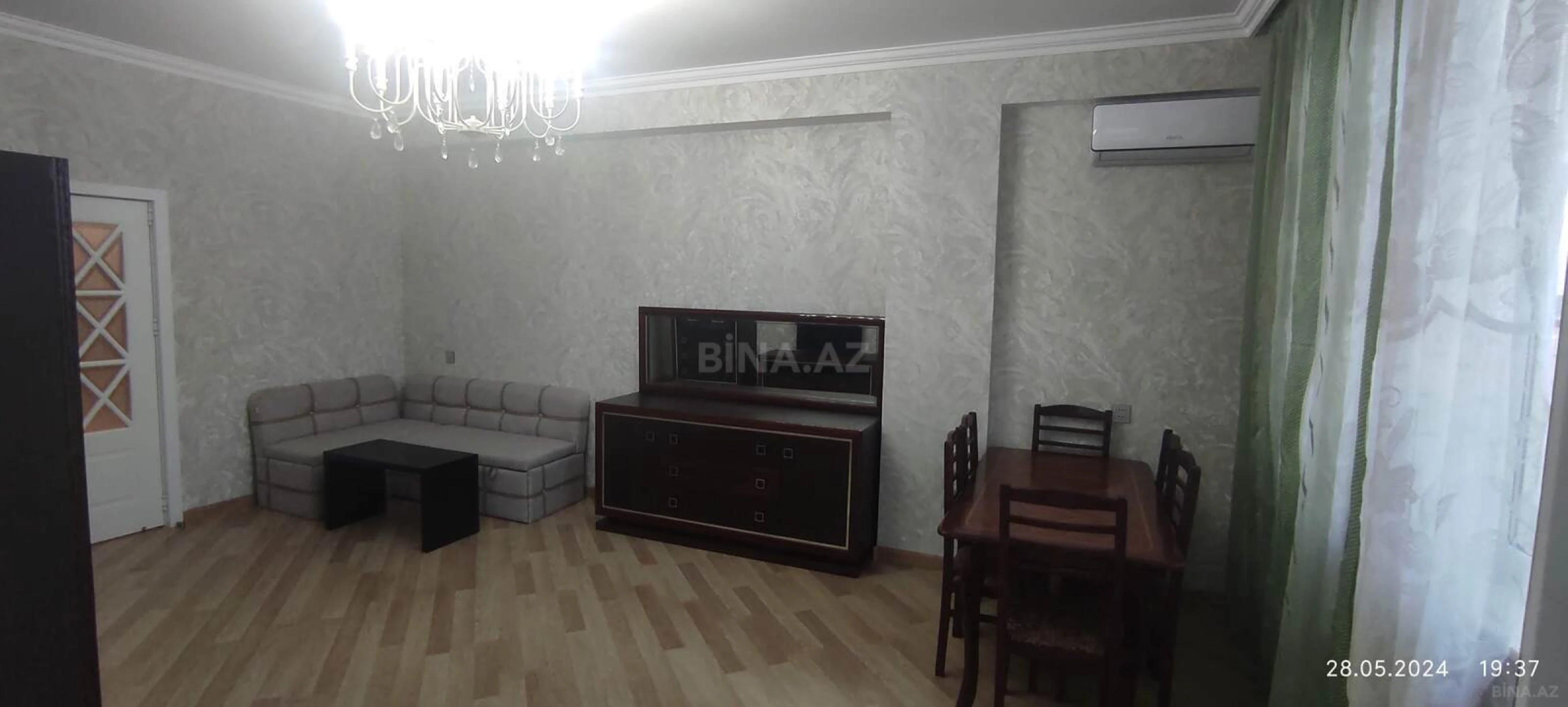 Kirayə verilir 2 otaqlı mənzil 93 m²