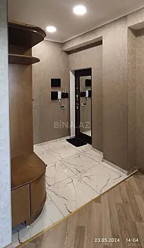 Kirayə verilir 2 otaqlı mənzil 93 m²