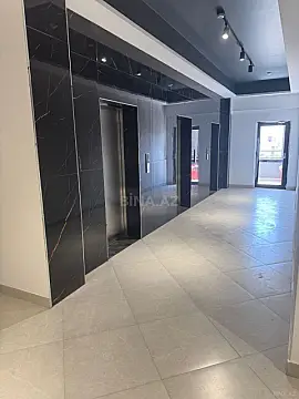 Satılır 2 otaqlı mənzil 89 m²