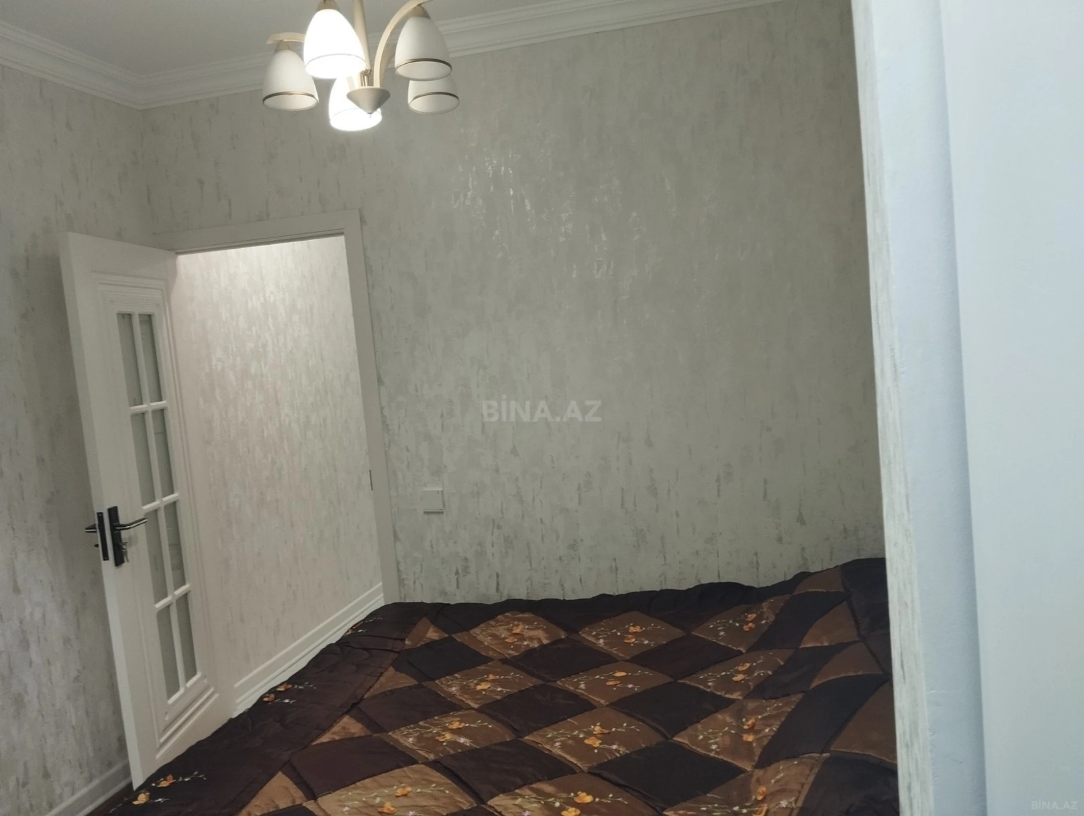 Satılır 3 otaqlı mənzil 85 m²