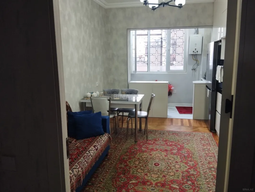 Satılır 3 otaqlı mənzil 85 m²