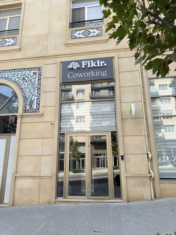 Kirayə verilir 1 otaqlı ofis 20 m²