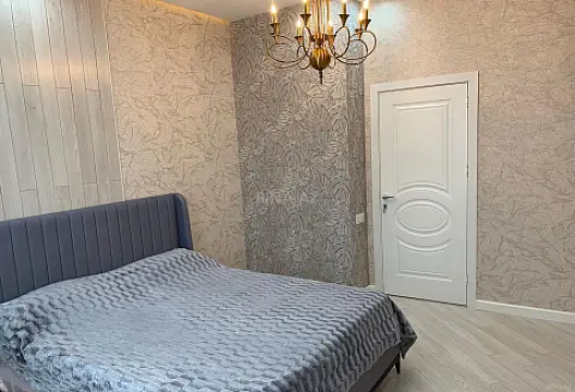 Kirayə verilir 2 otaqlı mənzil 80 m²