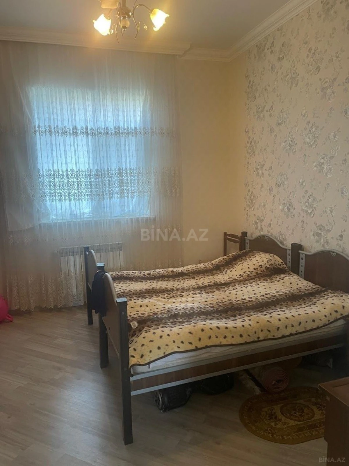Satılır 4 otaqlı həyət evi 160 m²