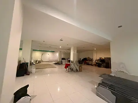 Kirayə verilir obyekt 900 m²
