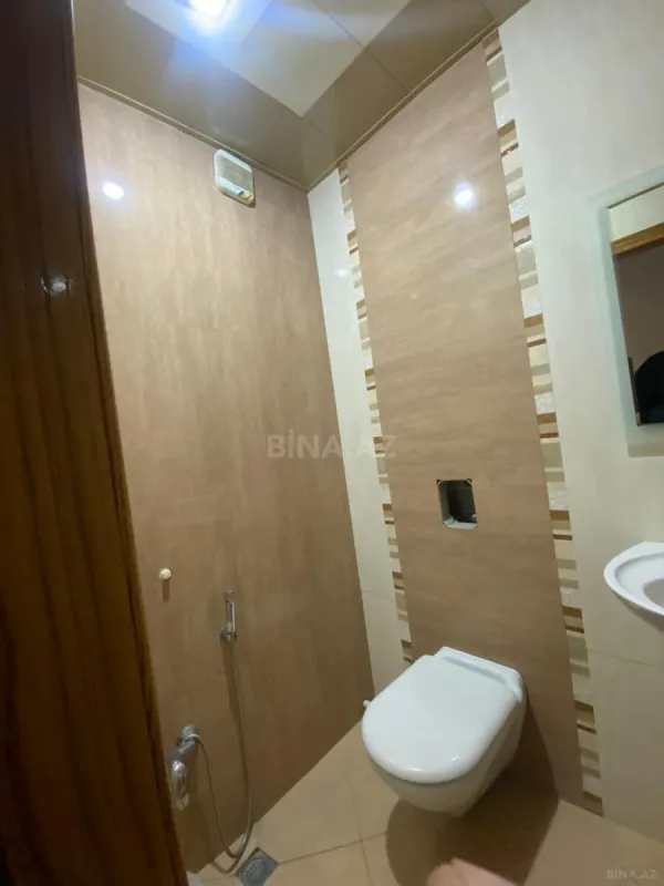 Satılır 2 otaqlı mənzil 87 m²