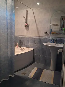 Satılır 5 otaqlı həyət evi 160 m²