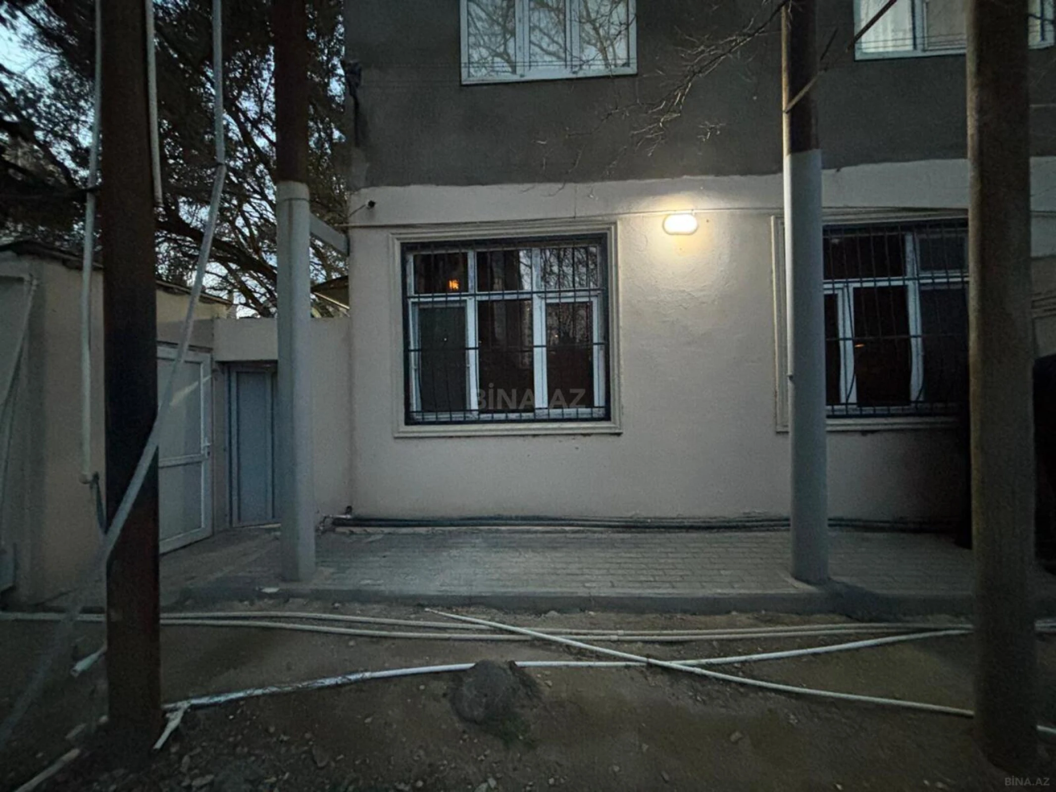 Kirayə verilir 3 otaqlı ofis 100 m²