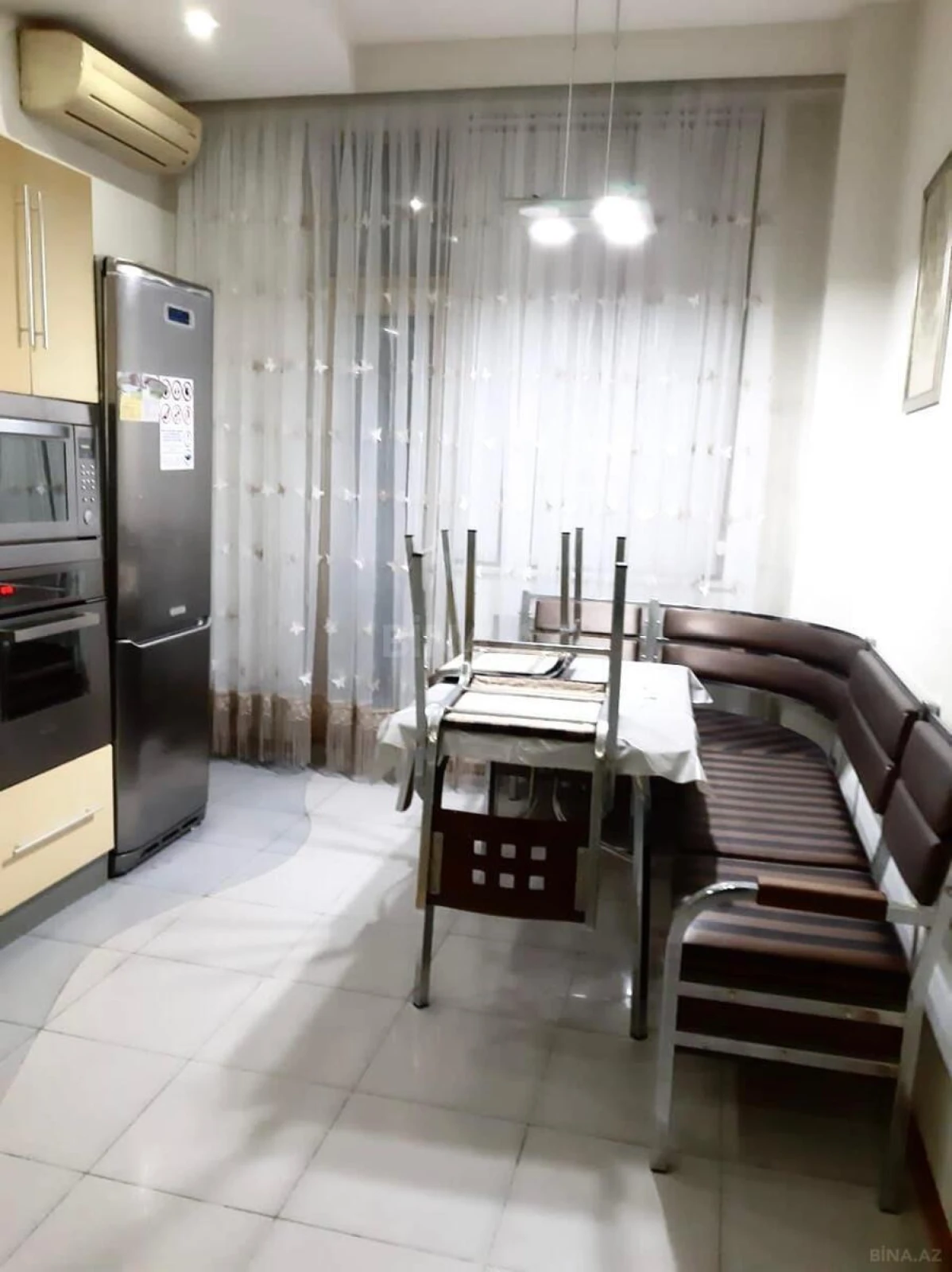 Satılır 4 otaqlı mənzil 170 m²