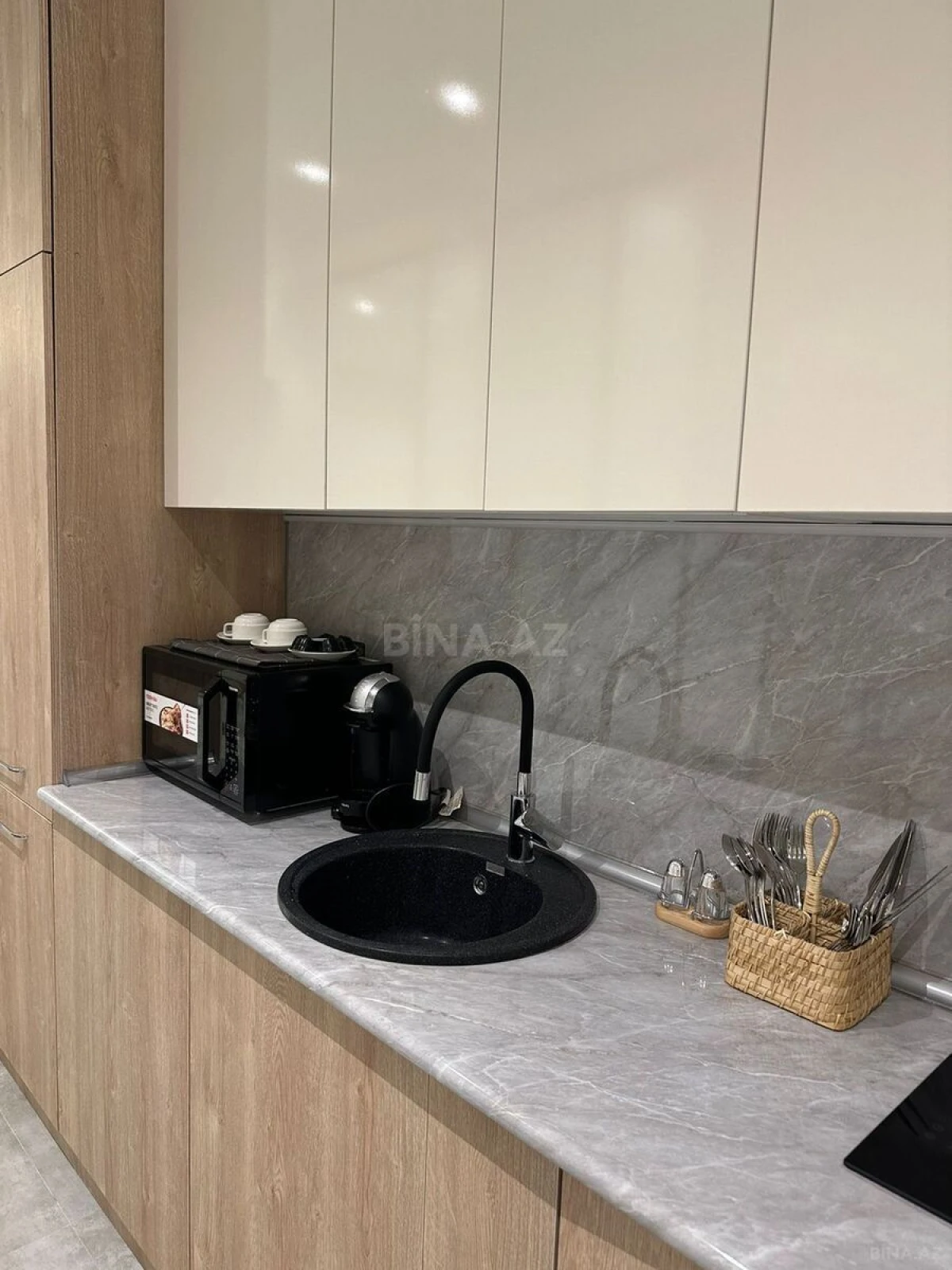 Satılır 2 otaqlı mənzil 62 m²