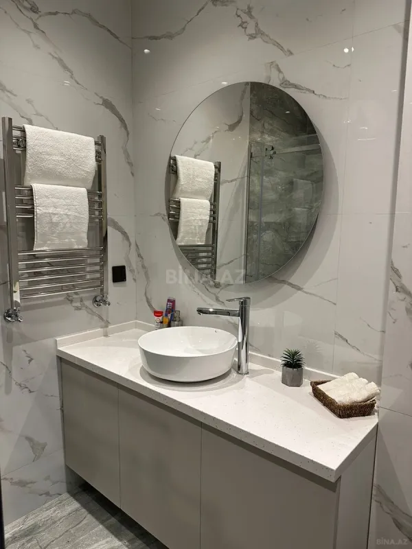 Satılır 2 otaqlı mənzil 62 m²